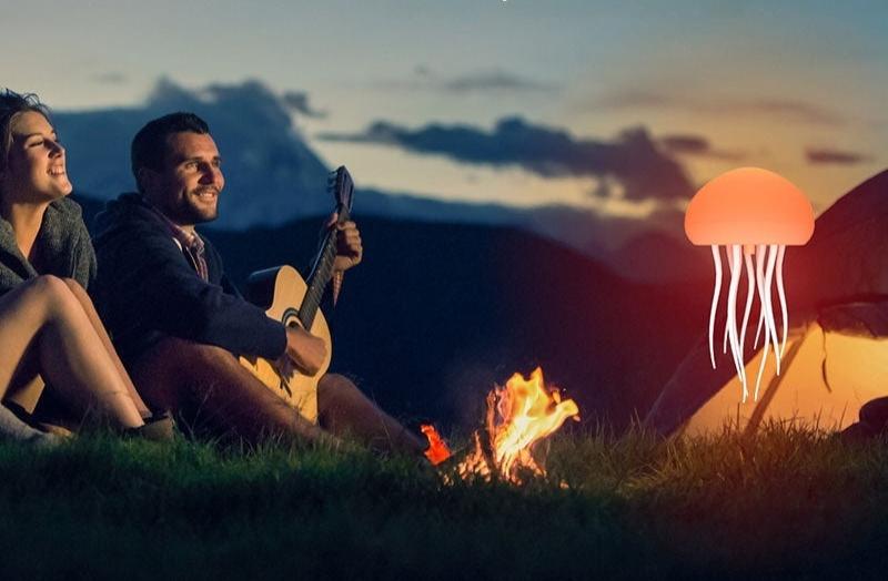 Lámpara de ambiente de medusas